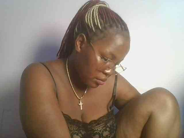 CuteTinkerbella webcam