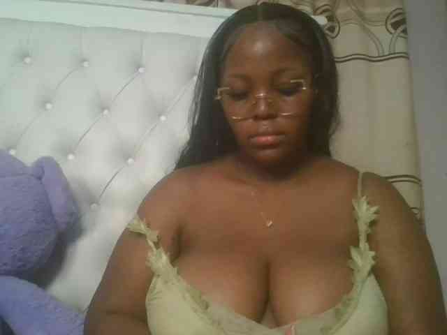 CuteTinkerbella webcam