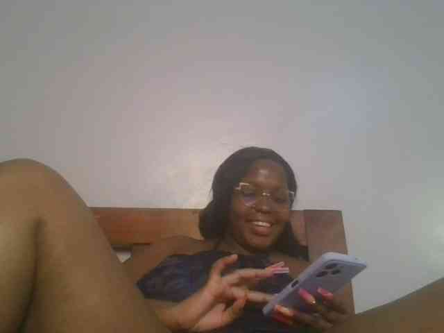 CuteTinkerbella webcam