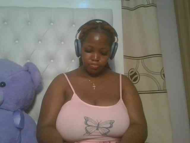 CuteTinkerbella webcam