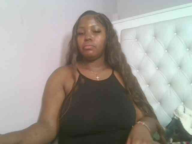 CuteTinkerbella webcam