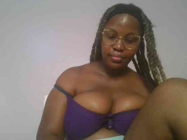 CuteTinkerbella webcam