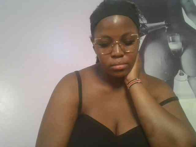 CuteTinkerbella webcam