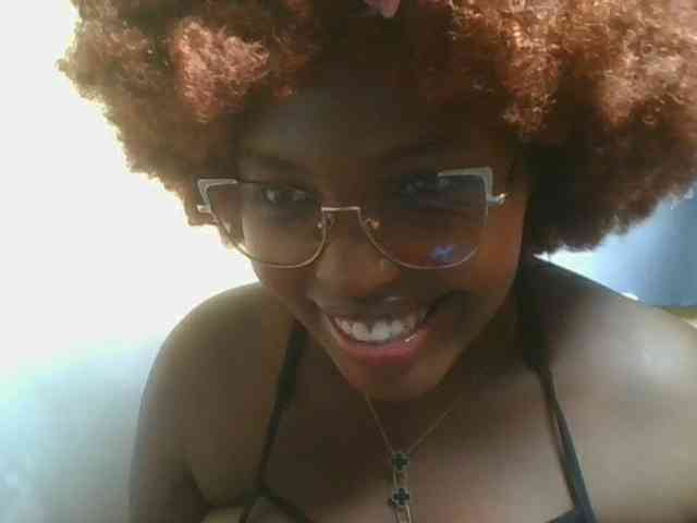 CuteTinkerbella webcam