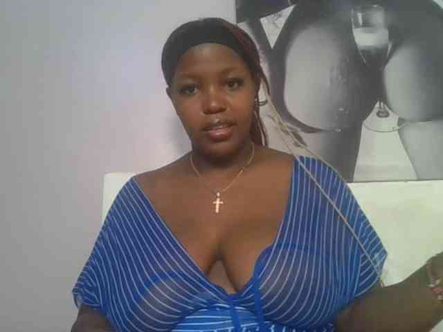 CuteTinkerbella webcam