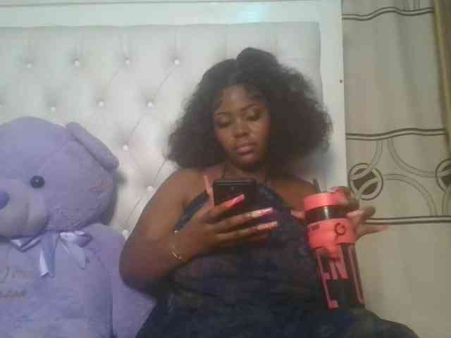 CuteTinkerbella webcam