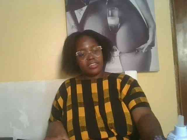 CuteTinkerbella webcam