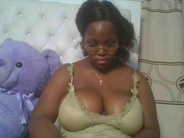 CuteTinkerbella webcam