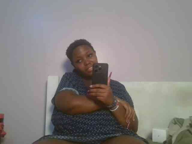 CuteTinkerbella webcam