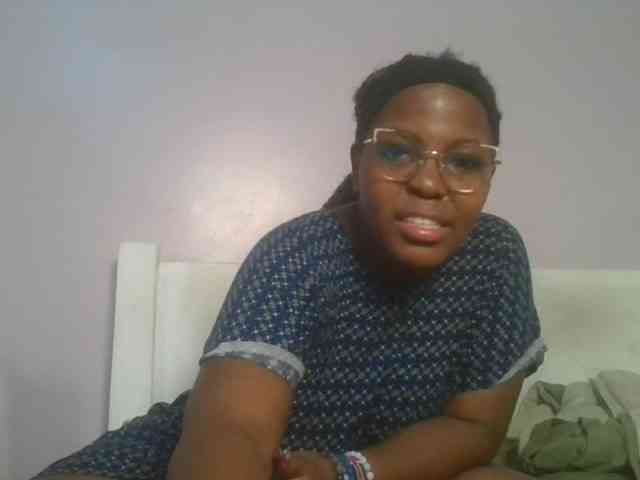 CuteTinkerbella webcam