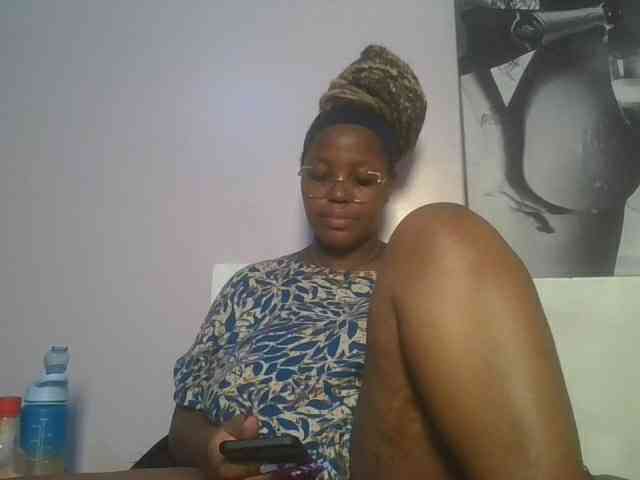 CuteTinkerbella webcam