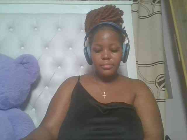 CuteTinkerbella webcam