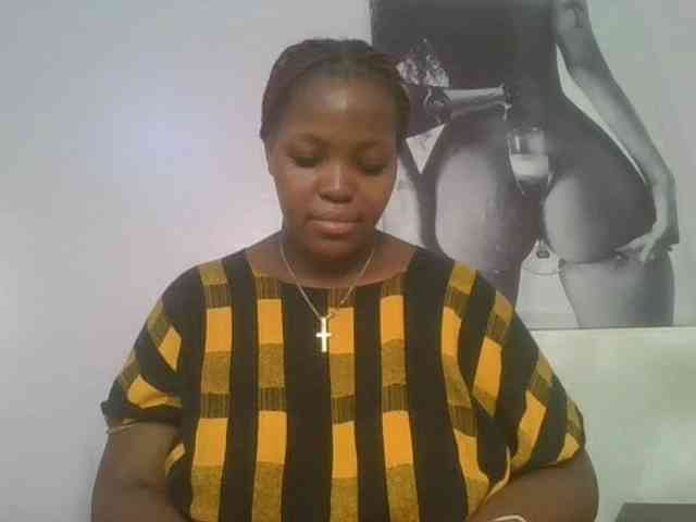 CuteTinkerbella webcam