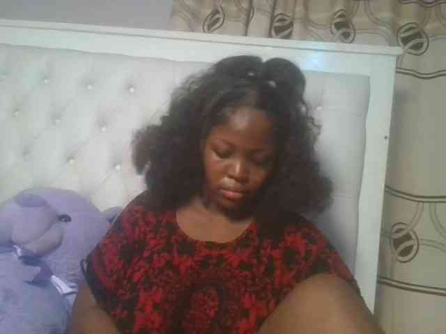 CuteTinkerbella webcam