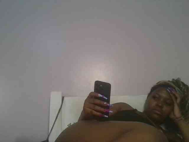 CuteTinkerbella webcam