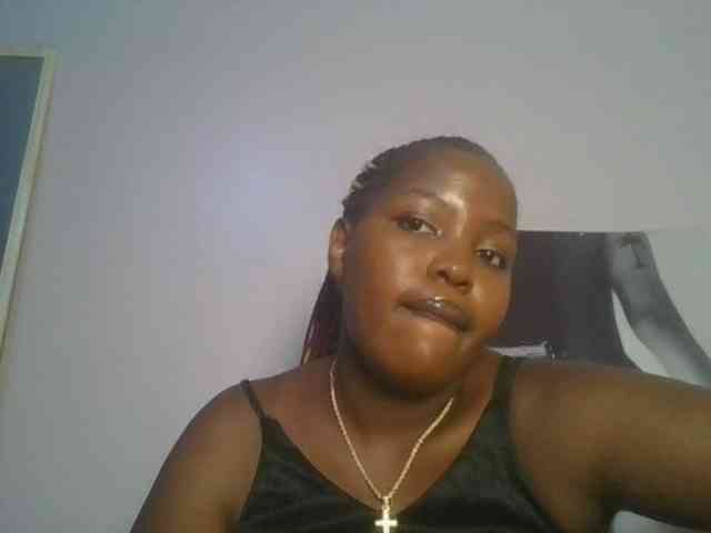 CuteTinkerbella webcam