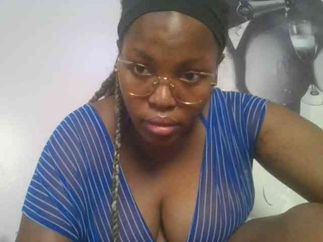 CuteTinkerbella webcam