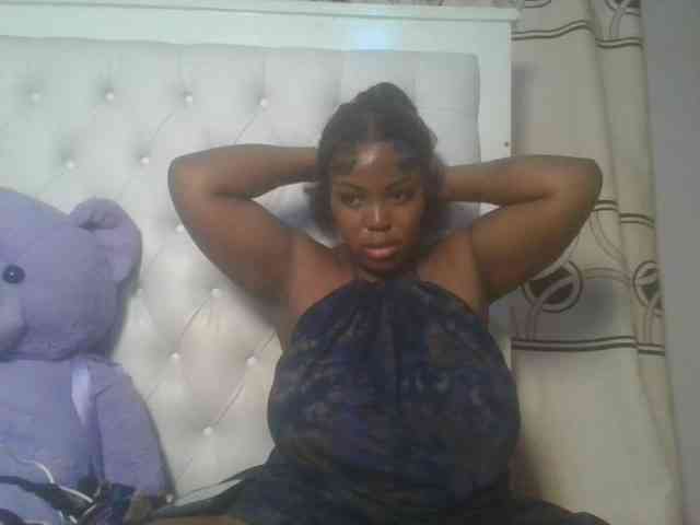 CuteTinkerbella webcam