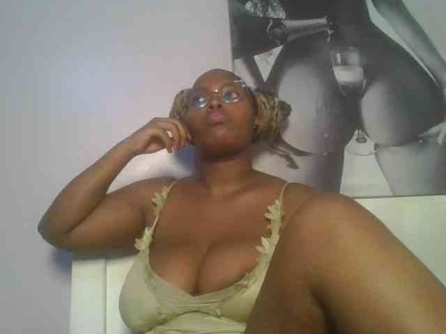 CuteTinkerbella webcam