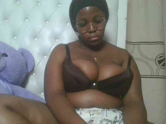 CuteTinkerbella webcam