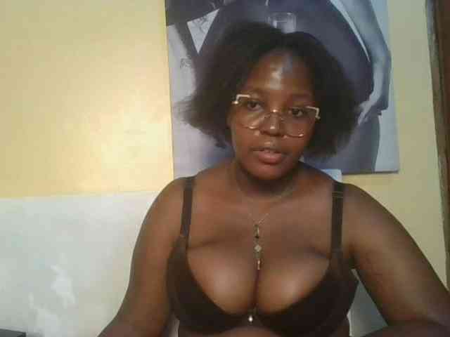 CuteTinkerbella webcam