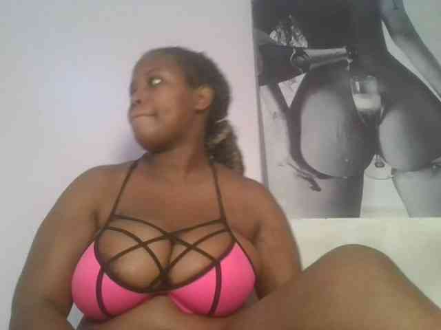 CuteTinkerbella webcam