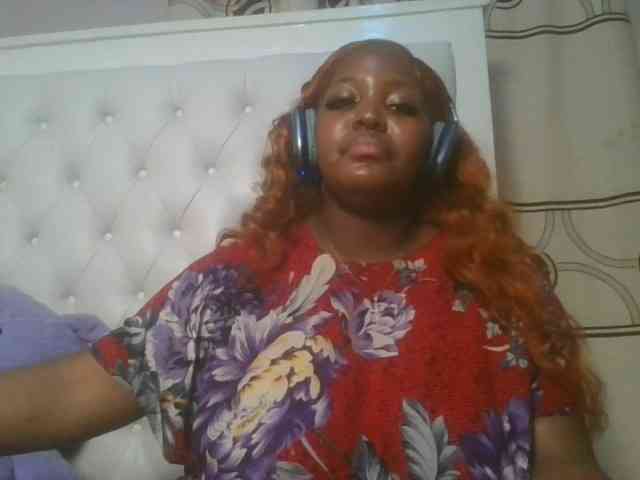 CuteTinkerbella webcam