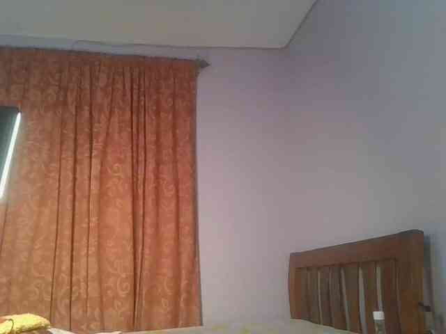 CuteTinkerbella webcam