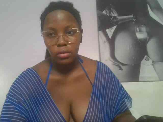 CuteTinkerbella webcam