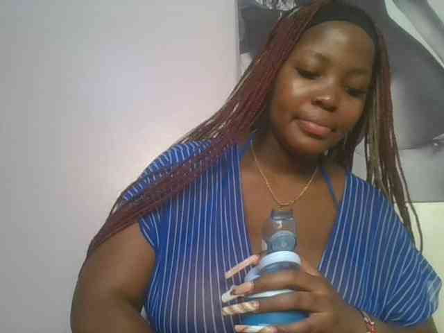 CuteTinkerbella webcam