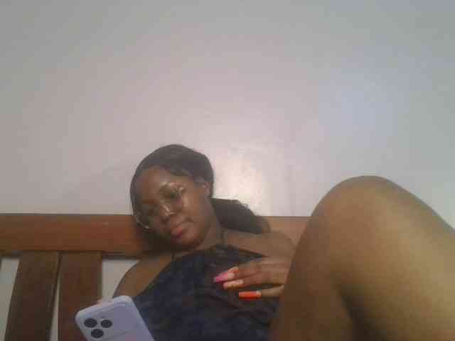 CuteTinkerbella webcam