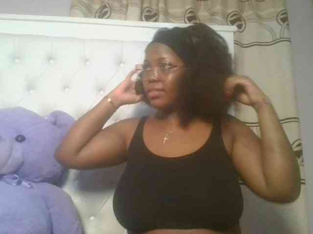 CuteTinkerbella webcam