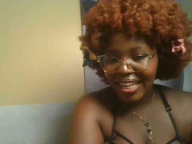 CuteTinkerbella webcam