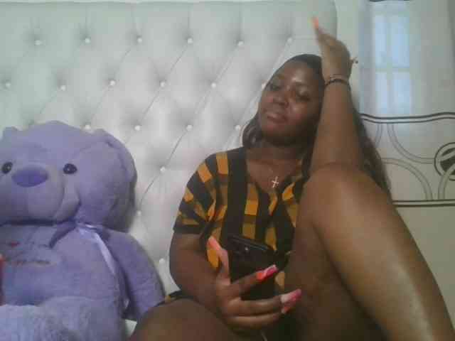 CuteTinkerbella webcam