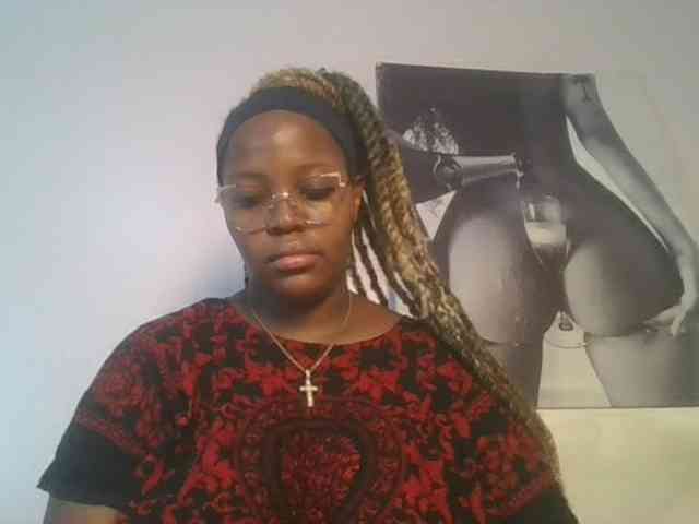 CuteTinkerbella webcam