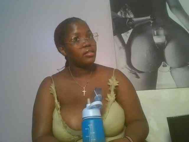 CuteTinkerbella webcam