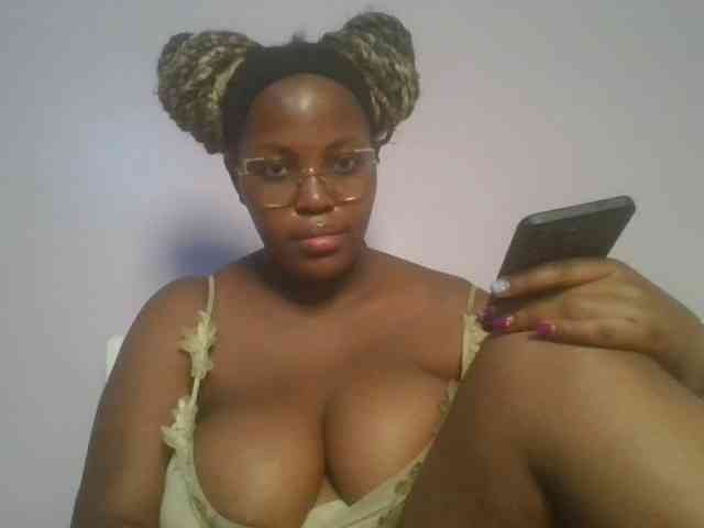 CuteTinkerbella webcam