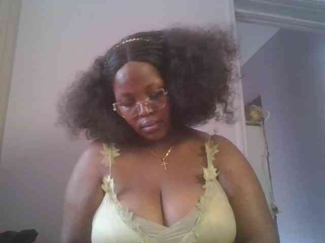 CuteTinkerbella webcam