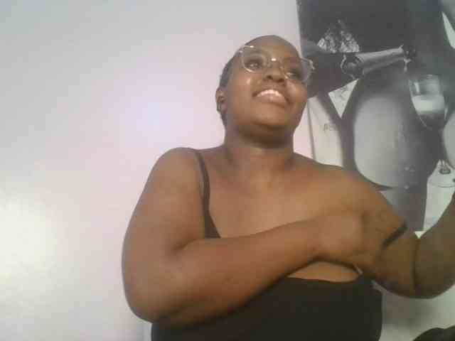 CuteTinkerbella webcam