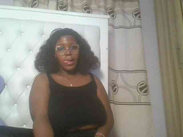 CuteTinkerbella webcam