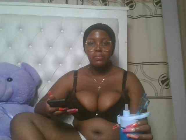 CuteTinkerbella webcam