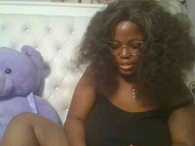 CuteTinkerbella webcam