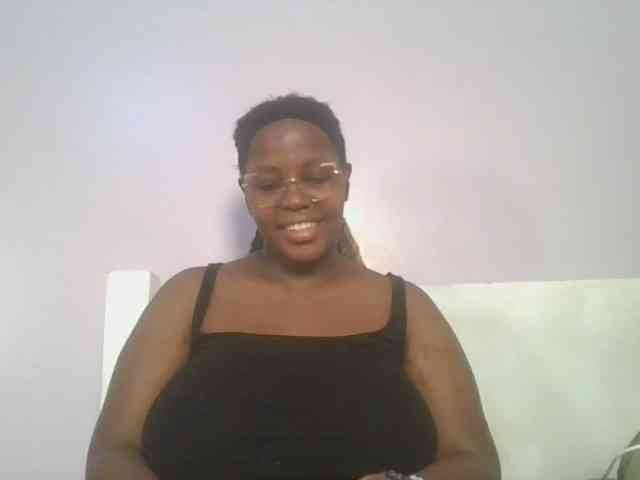 CuteTinkerbella webcam