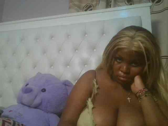 CuteTinkerbella webcam