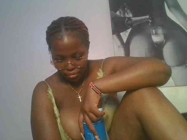 CuteTinkerbella webcam