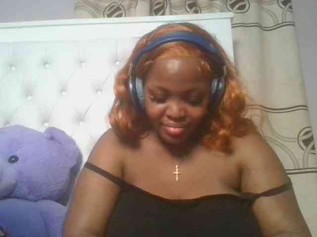 CuteTinkerbella webcam