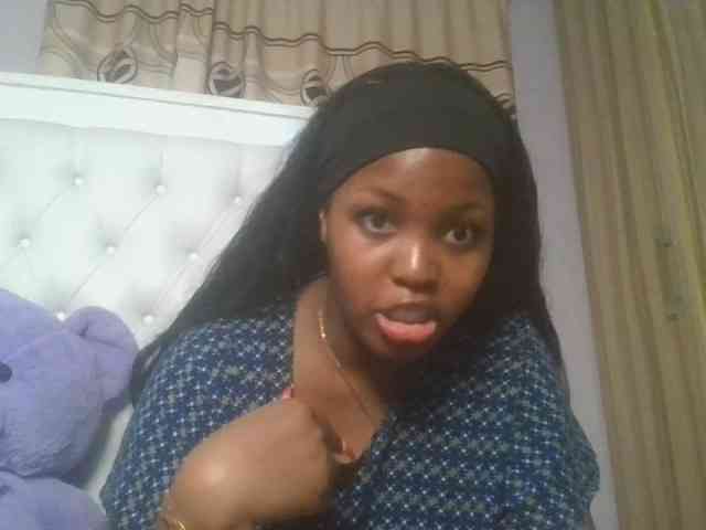 CuteTinkerbella webcam