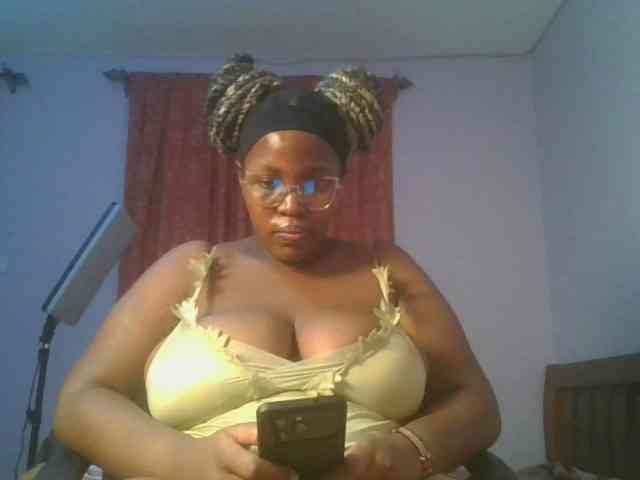 CuteTinkerbella webcam