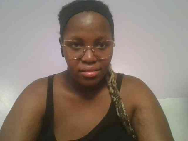 CuteTinkerbella webcam