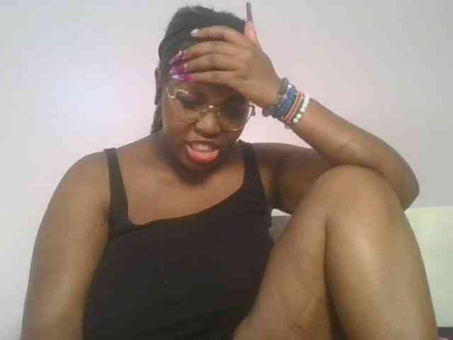 CuteTinkerbella webcam